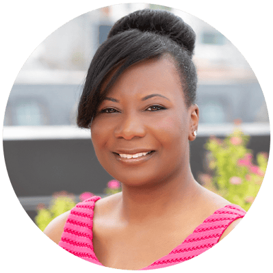 headshots-circlesQuiana